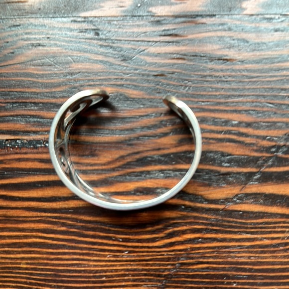 James Avery Sterling silver Cuff - Picture 2 of 4